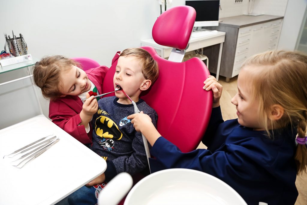 Dentysta dla Dzieci Świdnica - Stomatologia Dziecięca | nClinic